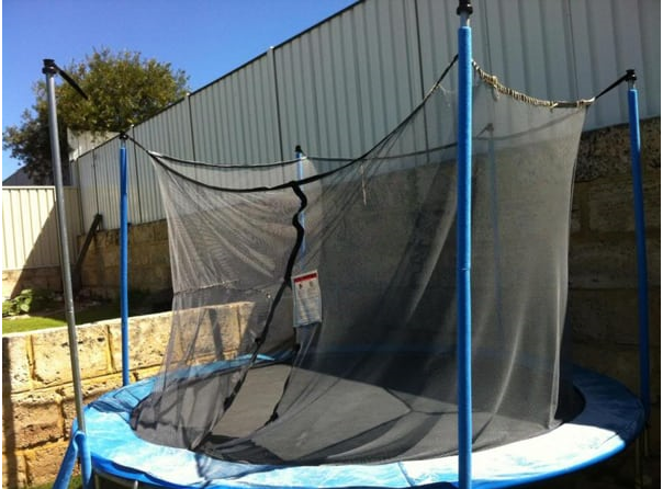signs your trampoline needs maintenance