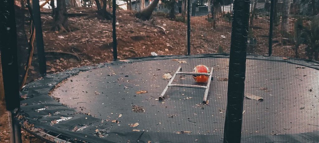 Trampoline Cleaning