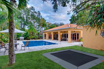 inground trampolines vs regular trampolines